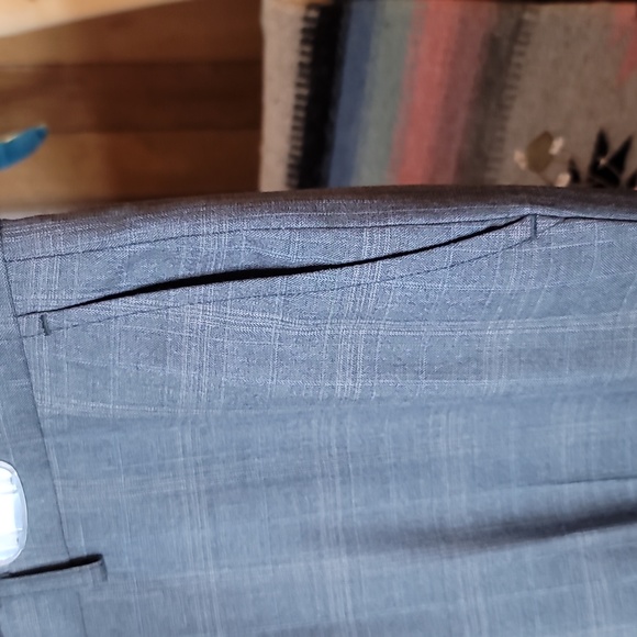 Doc & Amelia by Cintas uniform trousers in plaid 38R - Picture 2 of 5